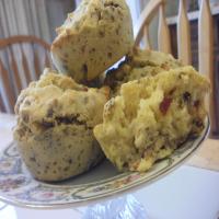 Cornmeal Muffins With Bacon Bits and Pecans_image
