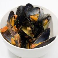 Mussels in Saffron and White Wine Broth image