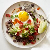 Southwest-Inspired Black Beans & Eggs_image