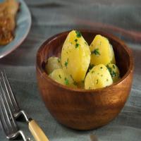 Tourned Steamed Potatoes_image