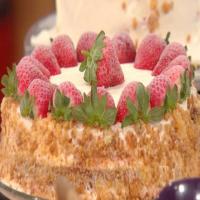 Strawberry Ice Cream Cake | Buddy Valastro_image