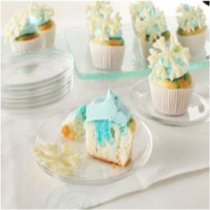 White Chocolate-Snowflake Cupcakes image