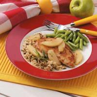 Tarragon Chicken with Apples image