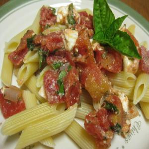 Nif's Penne With Feta_image