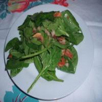 Spinach Bacon Salad with Warm Dressing_image