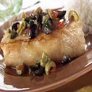 Baked Fish with Olive Relish_image
