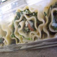 Spinach and Mushroom Lasagna Roll Ups image