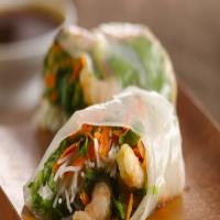 Shrimp Summer Rolls with Dipping Sauce_image