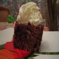 Sticky Date Pudding With Caramel Sauce_image