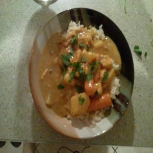 Yellow Chicken Curry image