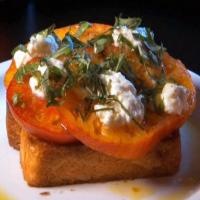 Texas Tomato Toast with Roasted Garlic Spread and Homemade Ricotta_image