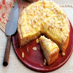 Swedish vanilla and almond cake recipe_image