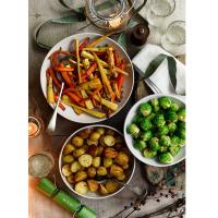 Maple and thyme roasted carrots and parsnips_image