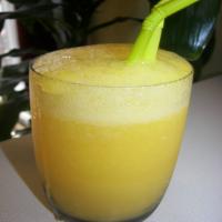 Orange & Mango Cocktail Via Susiequsie_image