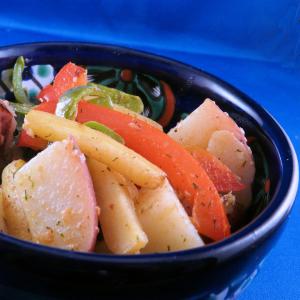 Baby Potatoes and Sweet Peppers in Tomato-Dill Butter_image