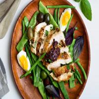 Grilled Chicken Salad With Green Beans, Capers and Olives_image