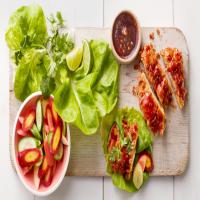 Chili-Glazed Fried-Chicken Lettuce Cups_image