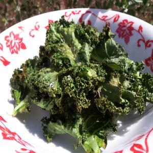 Healthy Kale Chips image