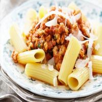 Rigatoni with Chicken Bolognese_image