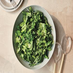 Green Salad With Dill Vinaigrette_image