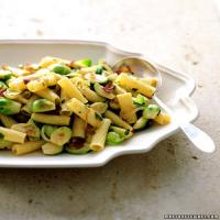 Pasta with Brussels Sprouts and Bacon image