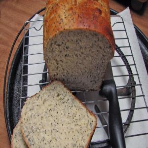 Lemon Spice Bread ( Breadmaker 1 1/2 Lb. Loaf)_image