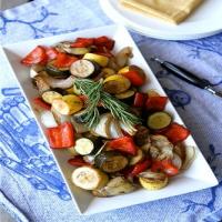 Balsamic Roasted Vegetables with Rosemary, Artichokes & Zucchini_image