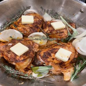 Rosemary, Sage & Thyme Seared, Baked Chicken_image