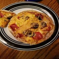 Easy Tortilla Pizza_image