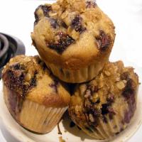 Cinnamon Streusel Blueberry Muffins (Einstein Bagels!) image