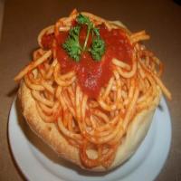 Spaghetti Filled Bread Bowls_image