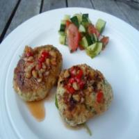 Asian Style Chicken & Cashew Cakes_image