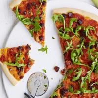 Chorizo, caper & rocket pizza image