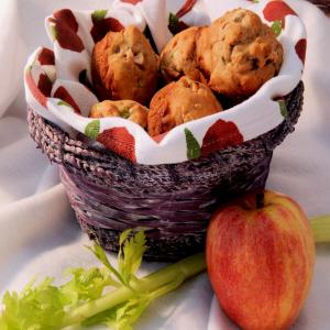 Light Apple Stuffing Muffins_image