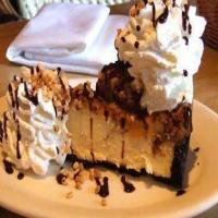 Cheesecake Factory Snickers Cheesecake_image