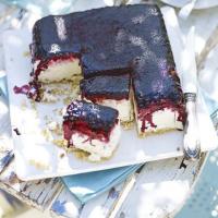 Iced blueberry & lime cheesecake_image