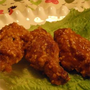 Healthier Restaurant-Style Buffalo Chicken Wings_image