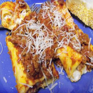 Baked Manicotti With Pepperoni Meat Sauce image