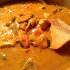 Whole30® Coconut Chicken Curry_image