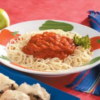Pasta with Roasted Red Pepper Sauce image