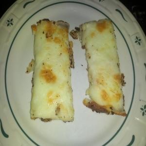 Cheesy Garlic Cauliflower Mock Breadsticks (Low Carb)_image