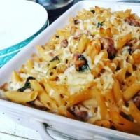 Chicken and bacon pasta bake image