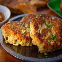 Middle Eastern Spiced Potato Cakes_image
