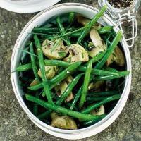 Green beans & mushrooms with tangy soy dressing image