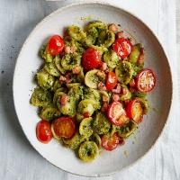 Broccoli pesto & pancetta pasta image