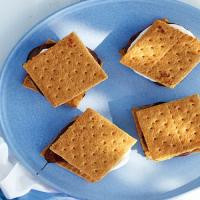 Grilled S'mores image
