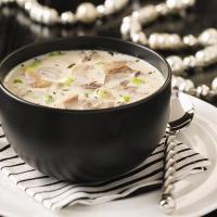 Creamy Garlic & Mushroom Soup image
