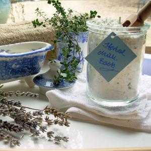 Herbal Milk Bath_image