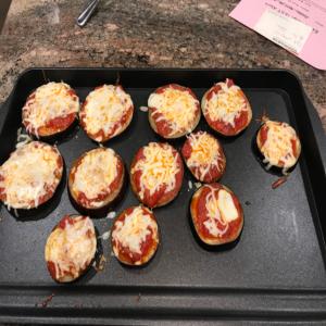 Mini Eggplant Crust Pizzas_image