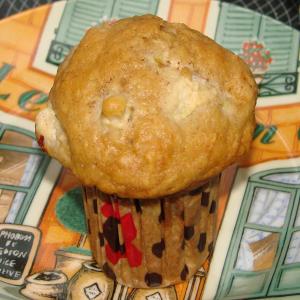 Cinnamon Topped Rhubarb Muffins image